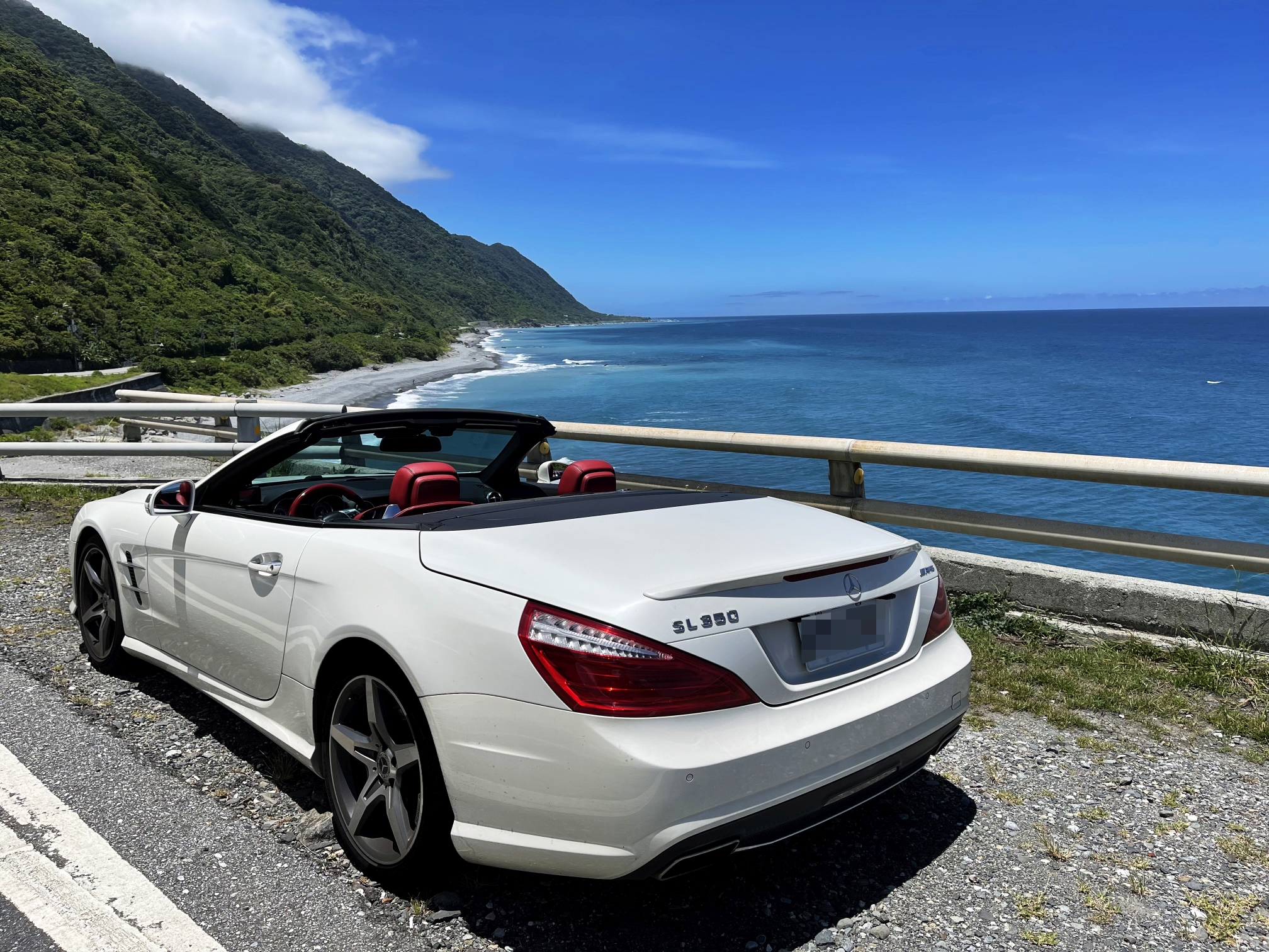 換新鞋!橫濱YOKOHAMA ADVAN SPORT V105,優異操控乾濕地面輕鬆駕馭,上山下海好夥伴!賓士BENZ優質輪胎推薦! @尼豪的美食旅行手札 換新鞋!橫濱YOKOHAMA ADVAN SPORT V105,優異操控乾濕地面輕鬆駕馭,上山下海好夥伴!賓士BENZ優質輪胎推薦! @尼豪的美食旅行手札