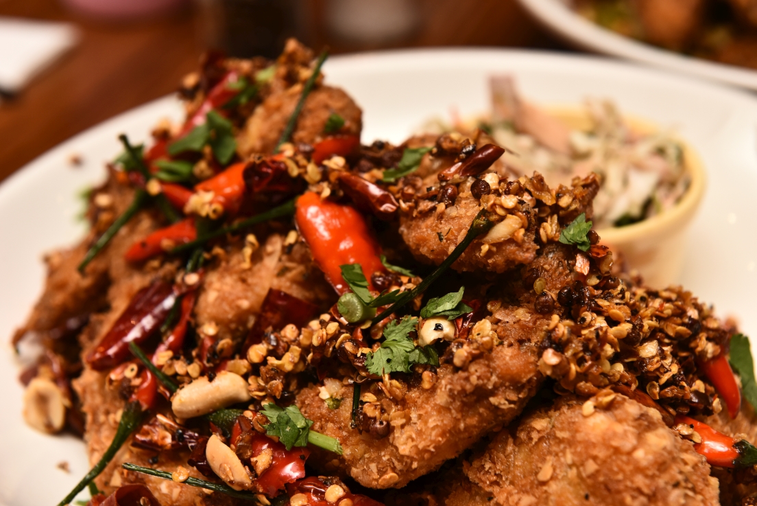 [桃園中壢] 2021室內最美英倫耶誕市集，就在中壢大江購物中心!超多餐廳的美食綠洲，全年免費停車！ @尼豪的美食旅行手札