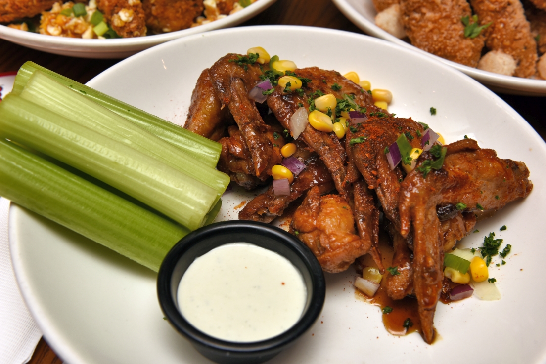 [桃園中壢] 2021室內最美英倫耶誕市集，就在中壢大江購物中心!超多餐廳的美食綠洲，全年免費停車！ @尼豪的美食旅行手札