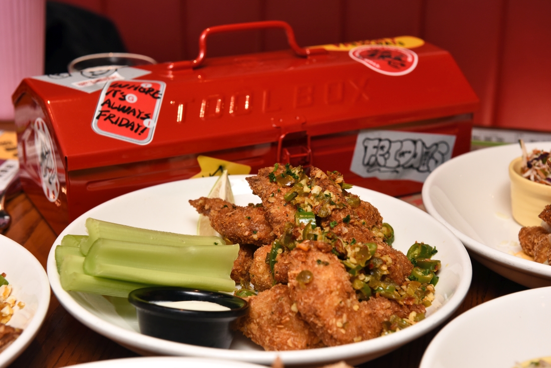 [桃園中壢] 2021室內最美英倫耶誕市集，就在中壢大江購物中心!超多餐廳的美食綠洲，全年免費停車！ @尼豪的美食旅行手札