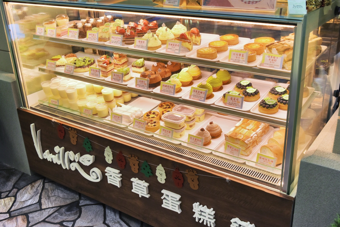 [桃園中壢] 2021室內最美英倫耶誕市集，就在中壢大江購物中心!超多餐廳的美食綠洲，全年免費停車！ @尼豪的美食旅行手札