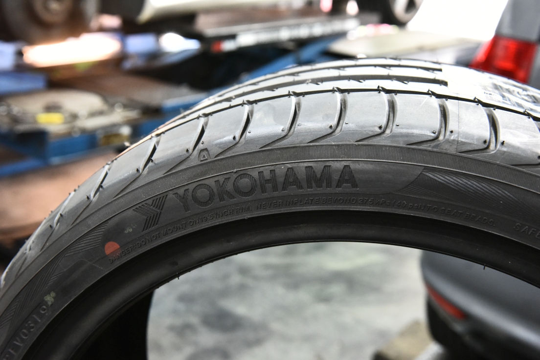 換新鞋!橫濱YOKOHAMA ADVAN SPORT V105,優異操控乾濕地面輕鬆駕馭,上山下海好夥伴!賓士BENZ優質輪胎推薦! @尼豪的美食旅行手札 換新鞋!橫濱YOKOHAMA ADVAN SPORT V105,優異操控乾濕地面輕鬆駕馭,上山下海好夥伴!賓士BENZ優質輪胎推薦! @尼豪的美食旅行手札