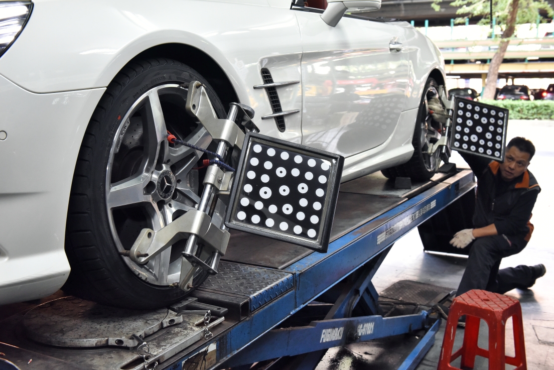 換新鞋!橫濱YOKOHAMA ADVAN SPORT V105,優異操控乾濕地面輕鬆駕馭,上山下海好夥伴!賓士BENZ優質輪胎推薦! @尼豪的美食旅行手札 換新鞋!橫濱YOKOHAMA ADVAN SPORT V105,優異操控乾濕地面輕鬆駕馭,上山下海好夥伴!賓士BENZ優質輪胎推薦! @尼豪的美食旅行手札