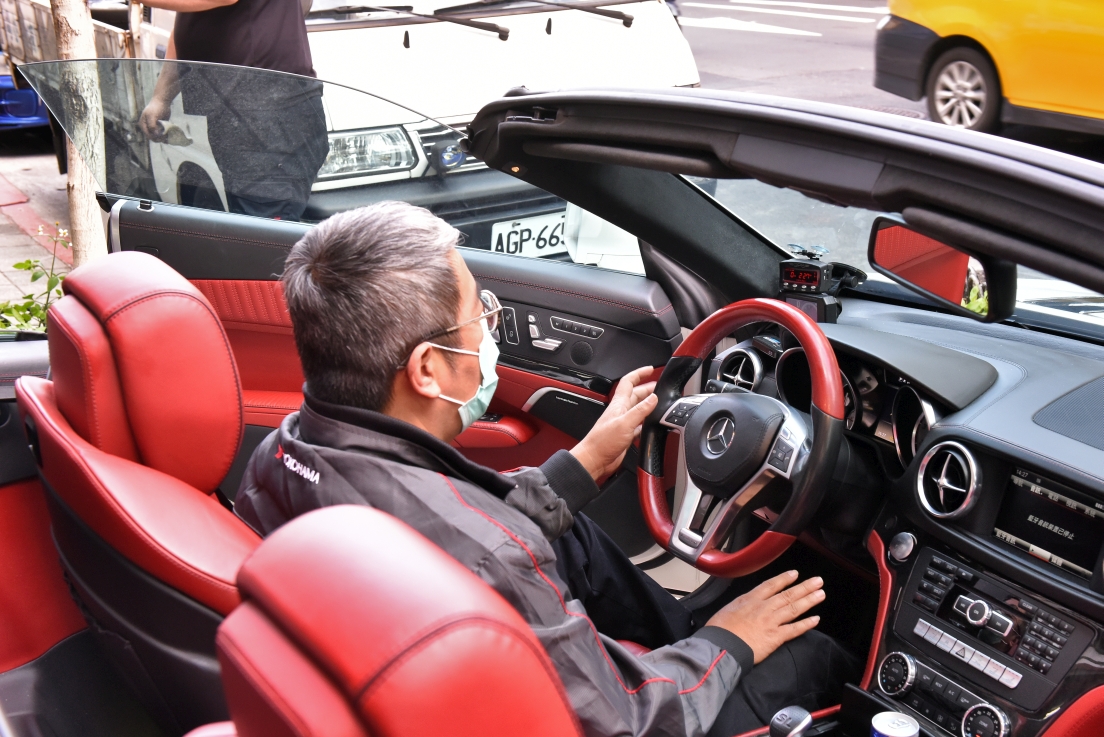 換新鞋!橫濱YOKOHAMA ADVAN SPORT V105,優異操控乾濕地面輕鬆駕馭,上山下海好夥伴!賓士BENZ優質輪胎推薦! @尼豪的美食旅行手札 換新鞋!橫濱YOKOHAMA ADVAN SPORT V105,優異操控乾濕地面輕鬆駕馭,上山下海好夥伴!賓士BENZ優質輪胎推薦! @尼豪的美食旅行手札