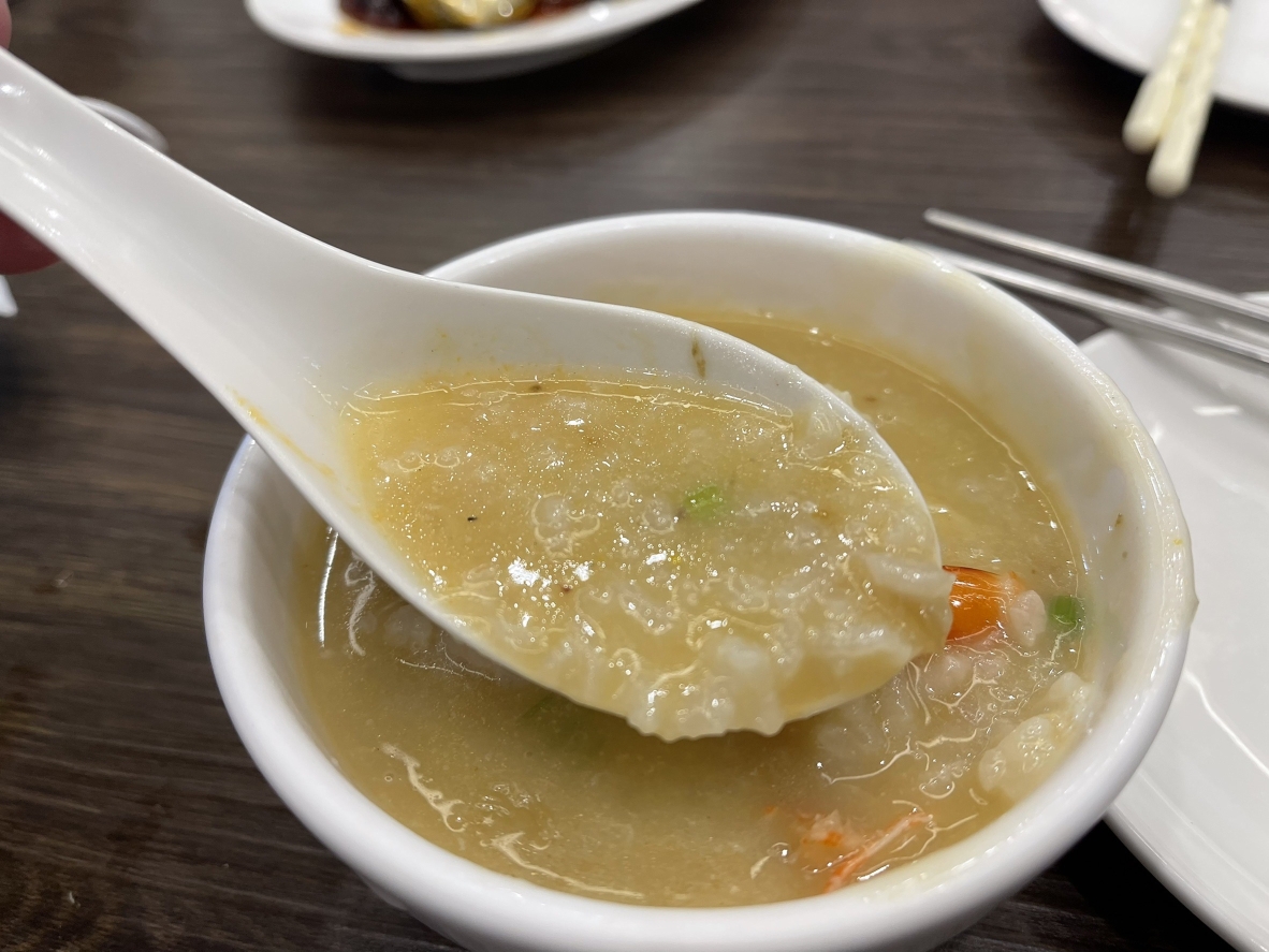 [新北板橋] 六必居潮州一品沙鍋粥，料鮮味美暖胃暖心，板橋車站美食必吃推薦！ @尼豪的美食旅行手札