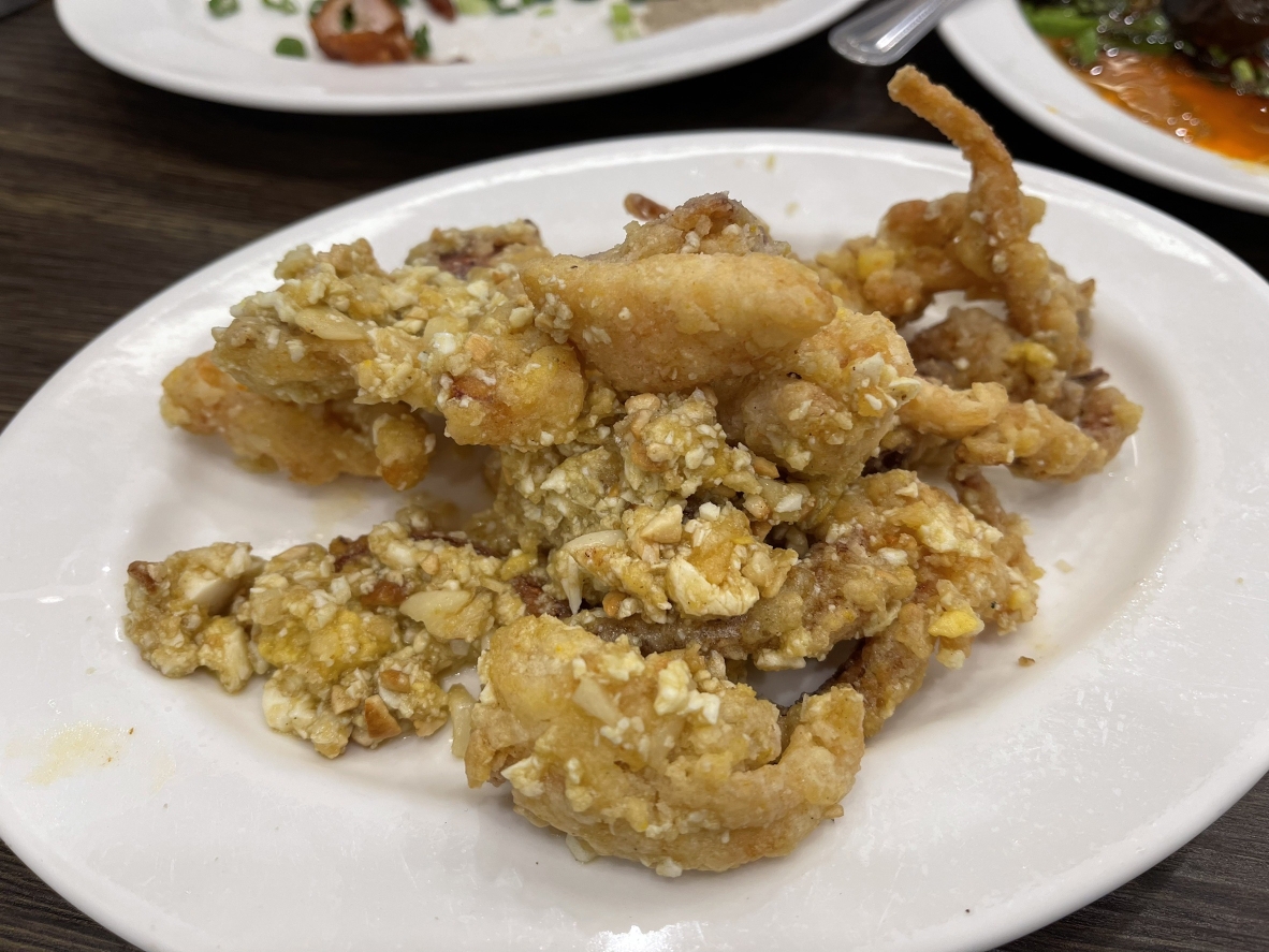 [新北板橋] 六必居潮州一品沙鍋粥，料鮮味美暖胃暖心，板橋車站美食必吃推薦！ @尼豪的美食旅行手札