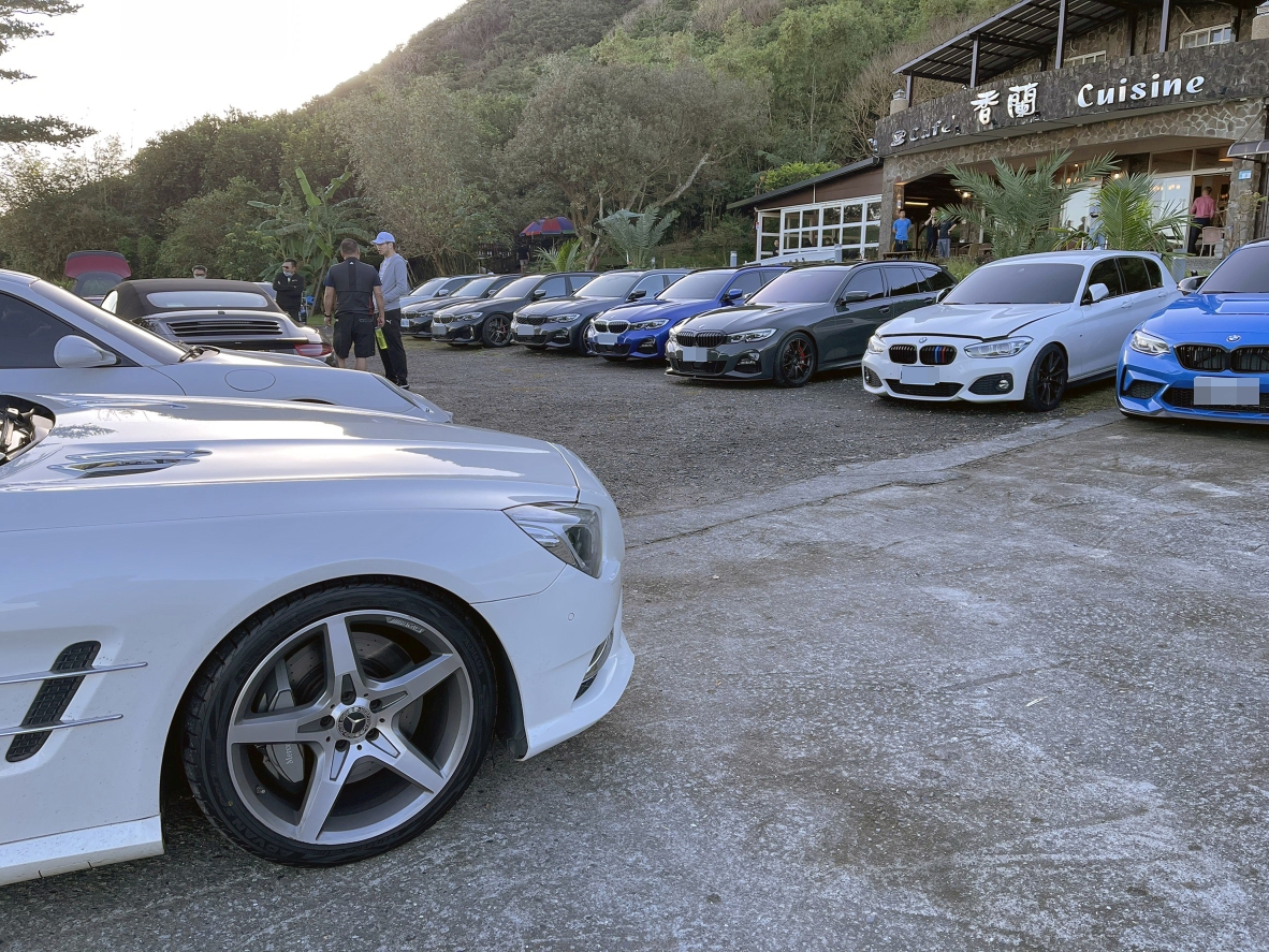換新鞋!橫濱YOKOHAMA ADVAN SPORT V105,優異操控乾濕地面輕鬆駕馭,上山下海好夥伴!賓士BENZ優質輪胎推薦! @尼豪的美食旅行手札 換新鞋!橫濱YOKOHAMA ADVAN SPORT V105,優異操控乾濕地面輕鬆駕馭,上山下海好夥伴!賓士BENZ優質輪胎推薦! @尼豪的美食旅行手札