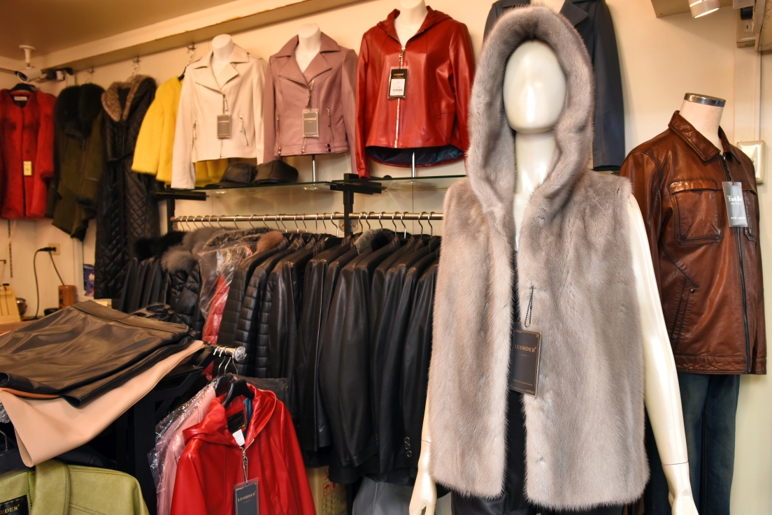 [台北萬華] 成旺皮衣皮草精品特賣會，30年老店歲末破盤出清，帥氣男女皮衣5800起，狐狸毛背心4900、皮草同步優惠中！ @尼豪的美食旅行手札