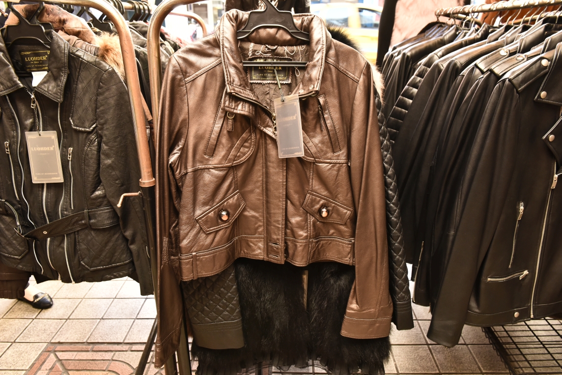 [台北萬華] 成旺皮衣皮草精品特賣會，30年老店歲末破盤出清，帥氣男女皮衣5800起，狐狸毛背心4900、皮草同步優惠中！ @尼豪的美食旅行手札