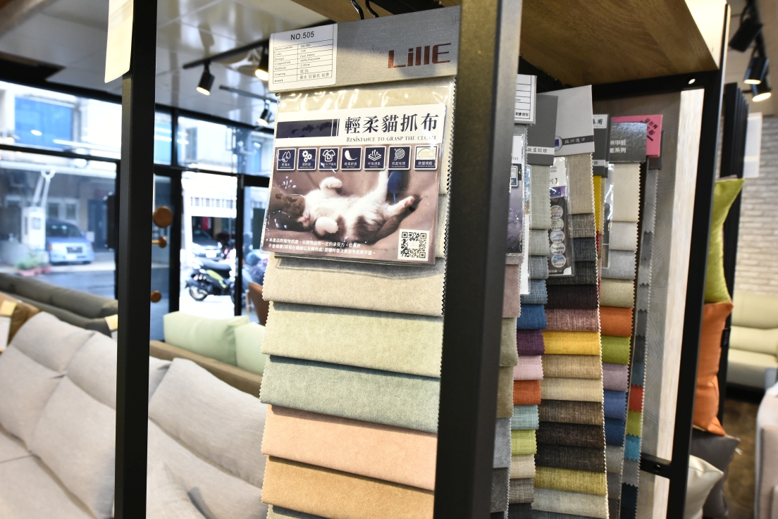 [宜蘭羅東] 億家具批發倉庫宜蘭店，高CP設計感優質家具，成家換家具好選擇！ @尼豪的美食旅行手札