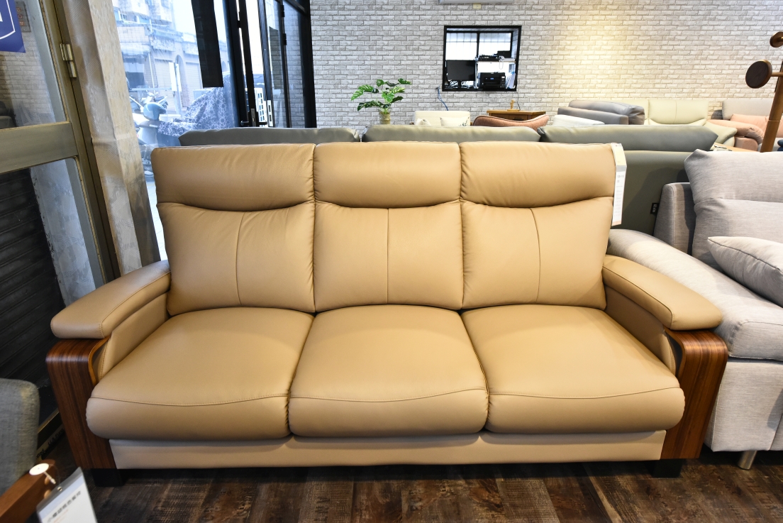 [宜蘭羅東] 億家具批發倉庫宜蘭店，高CP設計感優質家具，成家換家具好選擇！ @尼豪的美食旅行手札