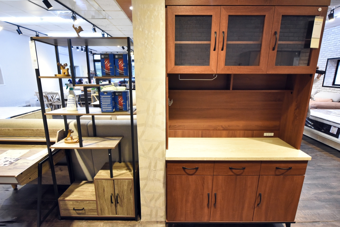 [宜蘭羅東] 億家具批發倉庫宜蘭店，高CP設計感優質家具，成家換家具好選擇！ @尼豪的美食旅行手札