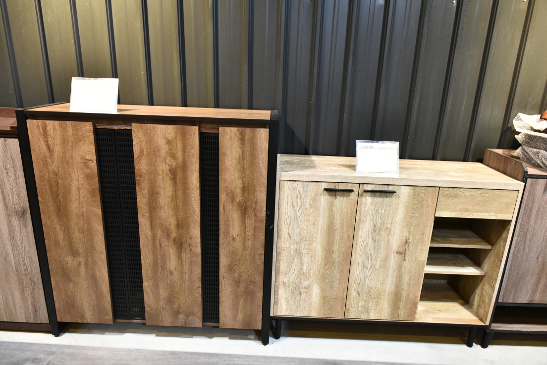 [台中大雅] 億家具批發倉庫台中總店，工廠直營客製化選擇超豐富，台中優質家具行推薦！ @尼豪的美食旅行手札