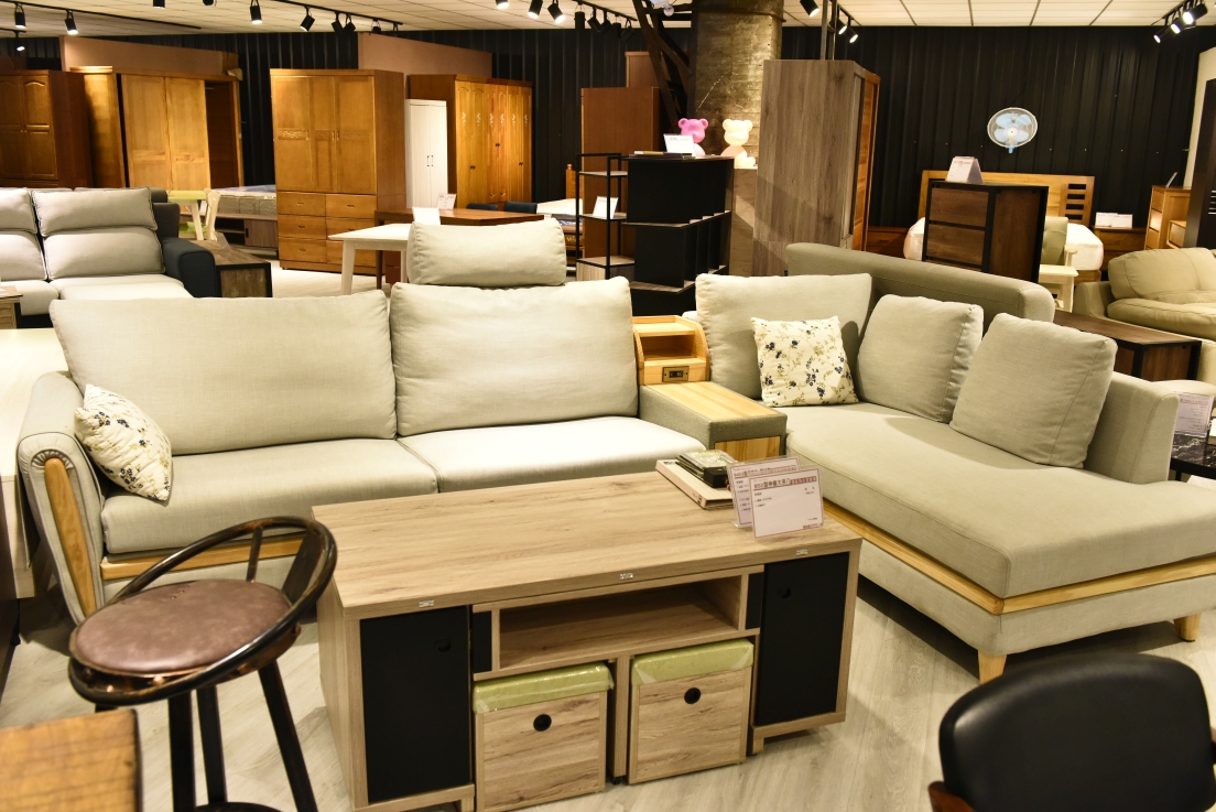 [台中大雅] 億家具批發倉庫台中總店，工廠直營客製化選擇超豐富，台中優質家具行推薦！ @尼豪的美食旅行手札