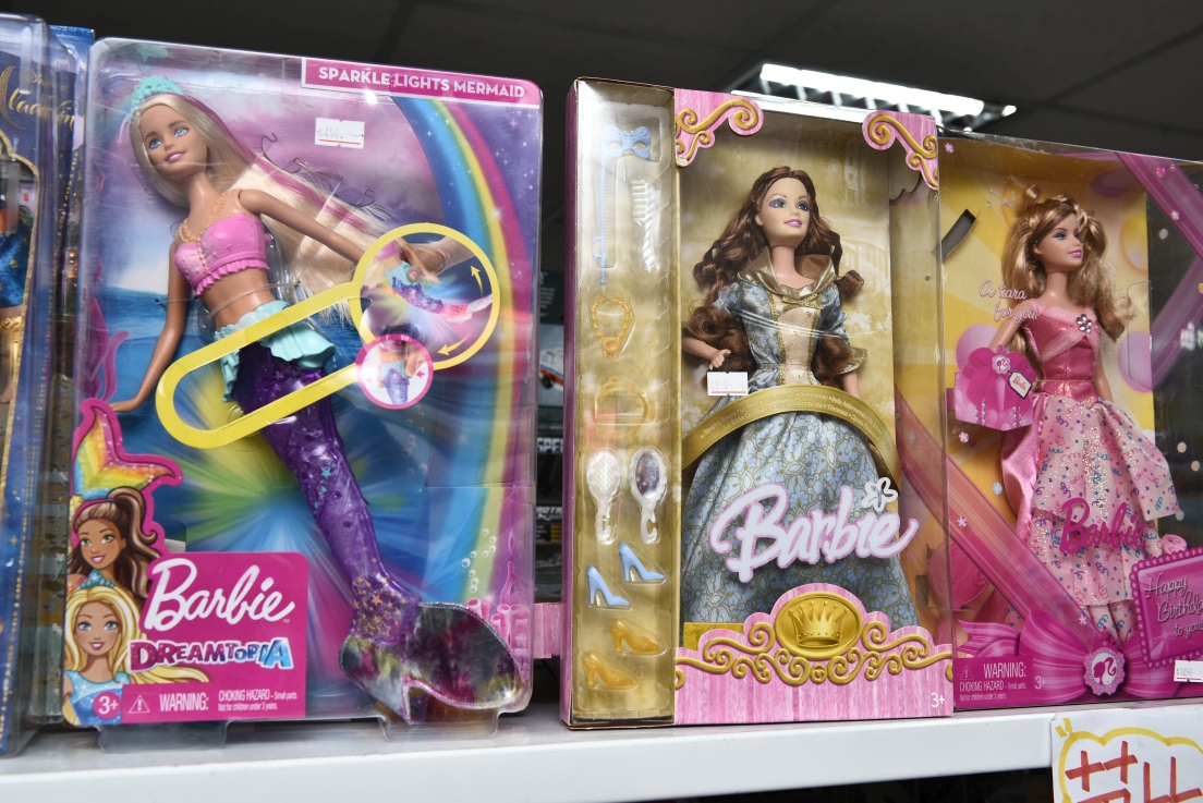 [新北土城] 正版玩具特賣會OUTLET開倉1折起，漫威、迪士尼、芭比娃娃、LOL、FUNKO、星戰、公仔應有盡有，滿額再折扣！ @尼豪的美食旅行手札