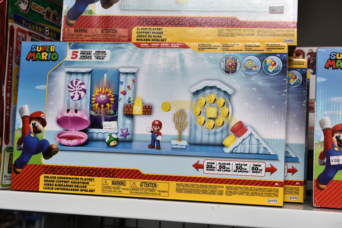 [新北土城] 正版玩具特賣會OUTLET開倉1折起，漫威、迪士尼、芭比娃娃、LOL、FUNKO、星戰、公仔應有盡有，滿額再折扣！ @尼豪的美食旅行手札