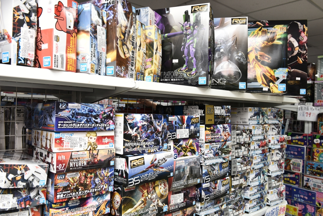 [新北土城] 正版玩具特賣會OUTLET開倉1折起，漫威、迪士尼、芭比娃娃、LOL、FUNKO、星戰、公仔應有盡有，滿額再折扣！ @尼豪的美食旅行手札