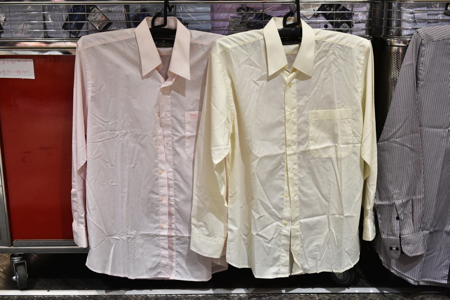 [台北西門] 范倫鐵諾原廠特賣會1折起，襯衫兩件500、POLO衫490，滿額送贈品！ @尼豪的美食旅行手札