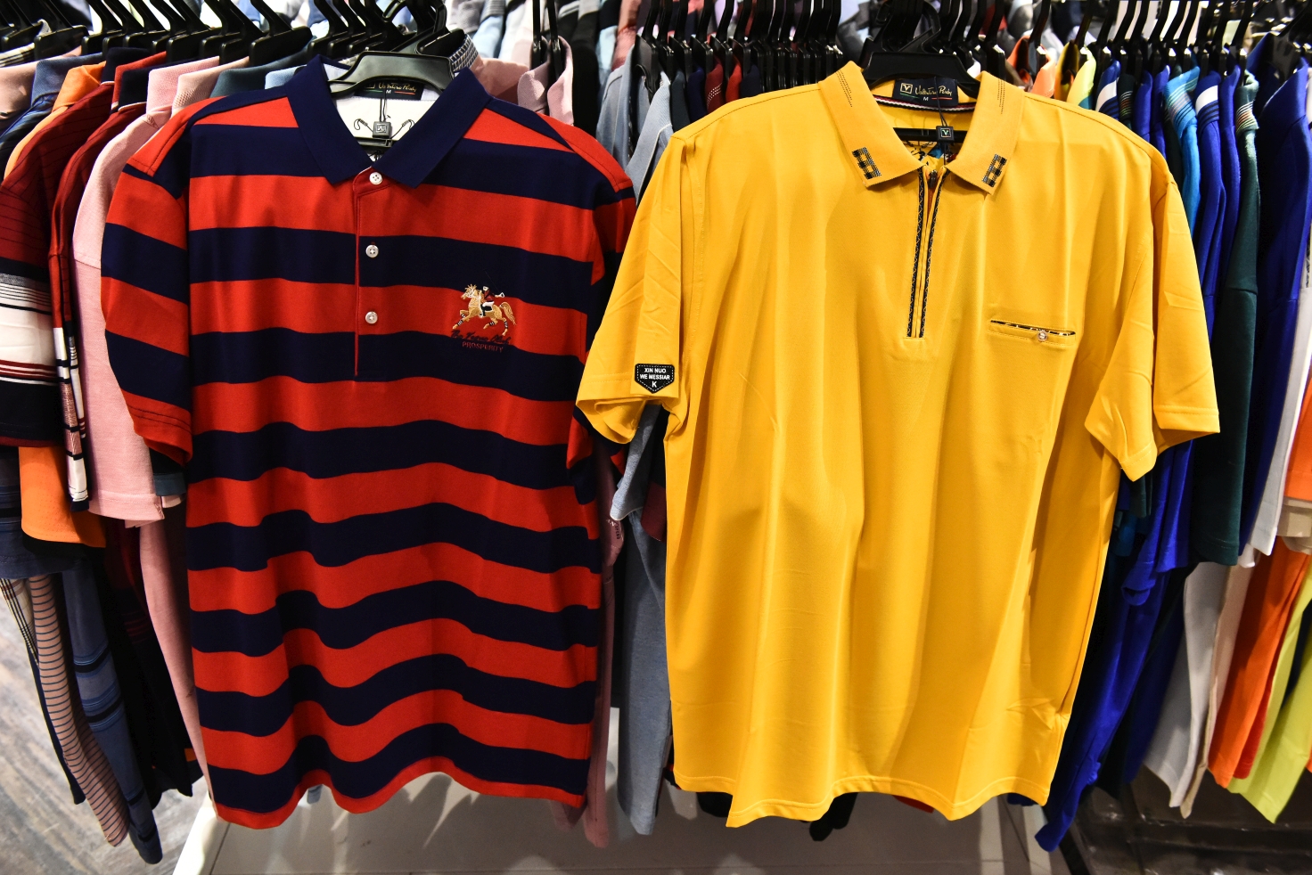 [台北西門] 范倫鐵諾原廠特賣會1折起，襯衫兩件500、POLO衫490，滿額送贈品！ @尼豪的美食旅行手札