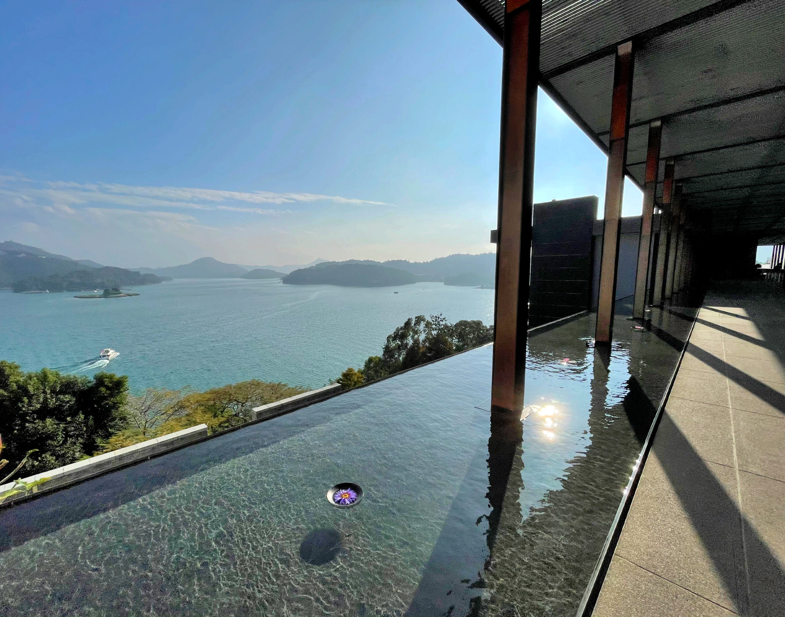 格上訂閱車Go Smart，三個月租期超彈性，車款豐富高CP值，保險保養維修全包不用養車超方便！ @尼豪的美食旅行手札