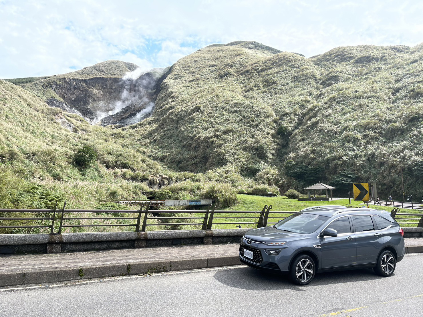 格上訂閱車Go Smart，三個月租期超彈性，車款豐富高CP值，保險保養維修全包不用養車超方便！ @尼豪的美食旅行手札