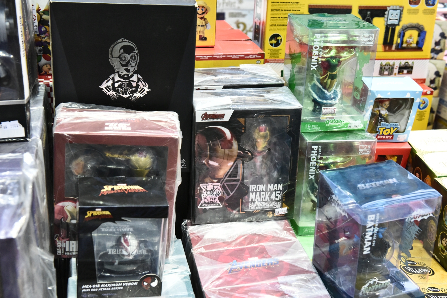 南港品牌玩具耶誕大出清1折起，FUNKO公仔、野獸國、迪士尼、芭比娃娃、LOL全面大出清，還有銅板挖寶區！ @尼豪的美食旅行手札