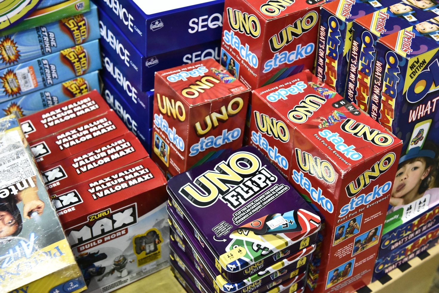 南港品牌玩具耶誕大出清1折起，FUNKO公仔、野獸國、迪士尼、芭比娃娃、LOL全面大出清，還有銅板挖寶區！ @尼豪的美食旅行手札