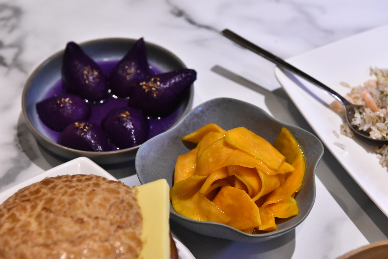 [桃園中壢] 玉兔迎春添新象，新春福氣攏厚力，桃園中壢美食集中地，快來大江購物中心沾沾春節喜氣！ @尼豪的美食旅行手札