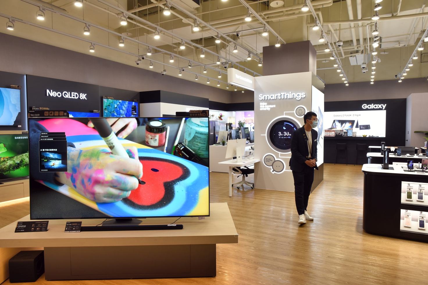 [桃園中壢] 玉兔迎春添新象，新春福氣攏厚力，桃園中壢美食集中地，快來大江購物中心沾沾春節喜氣！ @尼豪的美食旅行手札