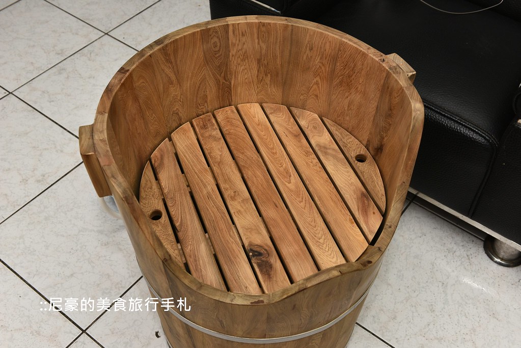 [居家生活] 全方位木桶-足蒸桶 居家調理養生好選擇 檜木檀木泡澡桶泡腳桶足蒸桶推薦 @尼豪的美食旅行手札
