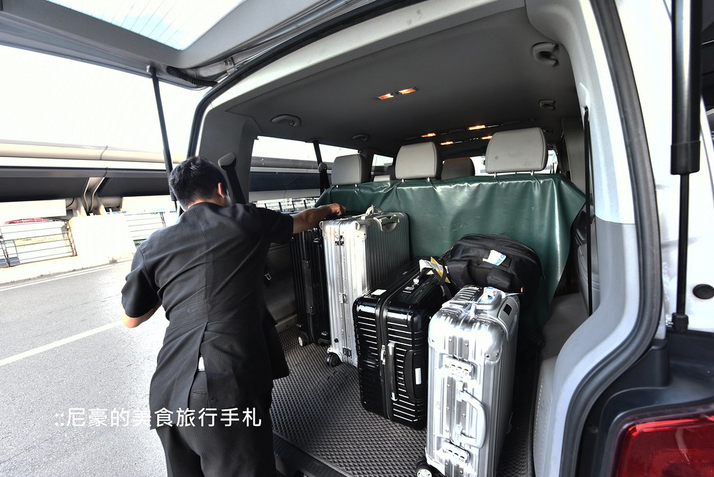 [機場接送] 叫車吧 肯譯U.First機場接送 安全快速優質方便出國首選 桃園機場小港機場 @尼豪的美食旅行手札