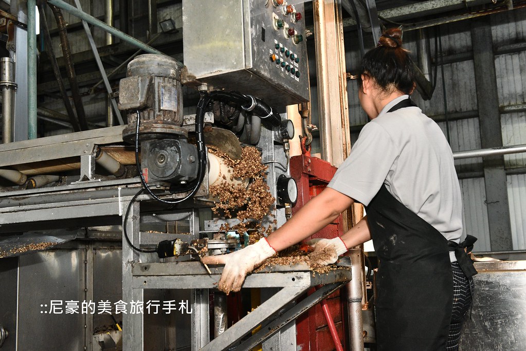 [台中外埔] 舜堂酒業 顛覆傳統的精釀高粱 全台獨家好酒質白酒 頂級好茶水果入酒 @尼豪的美食旅行手札