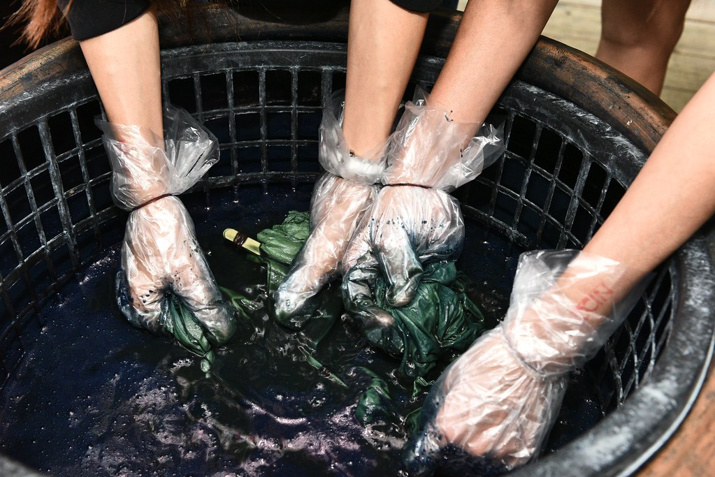 [新北三峽] 三峽職人小旅行一日遊，走訪職人體驗在地文化、品嘗天然素材美食，手作藍染DIY樂趣十足！ @尼豪的美食旅行手札