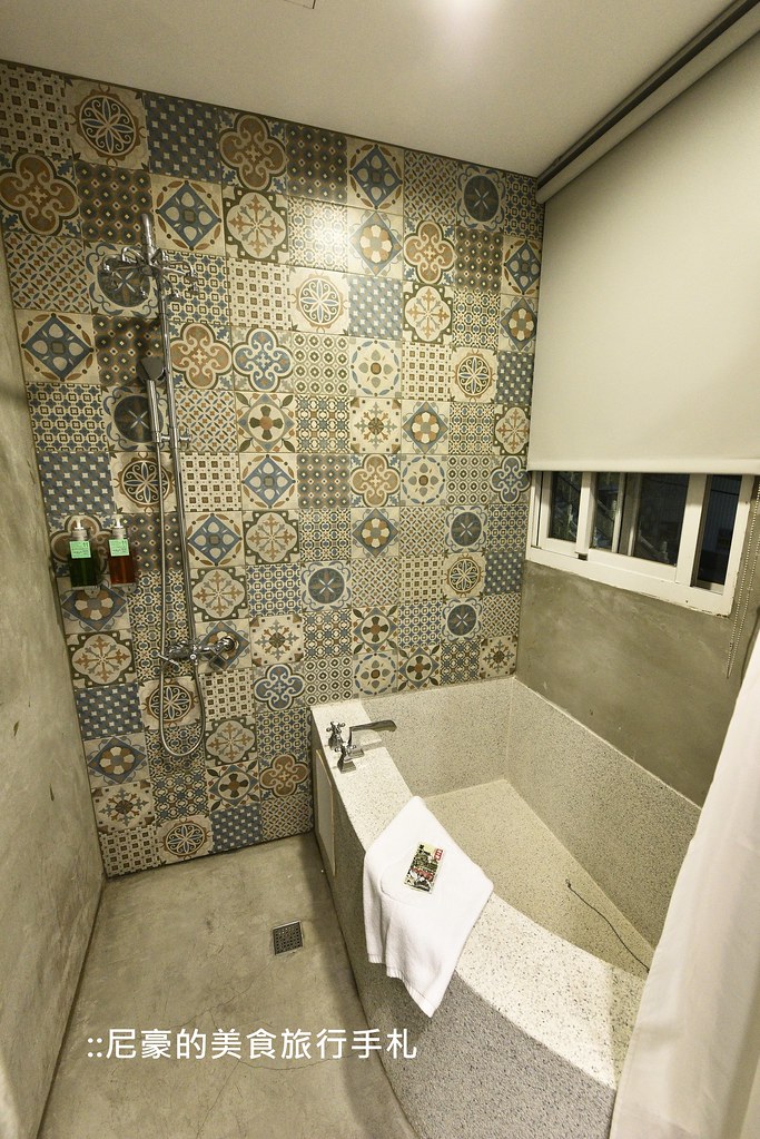 [台南中西] 窩好宅 走進時光隧道來去百年老宅民宿住一晚 台南住宿推薦 提供汽車停車場 @尼豪的美食旅行手札