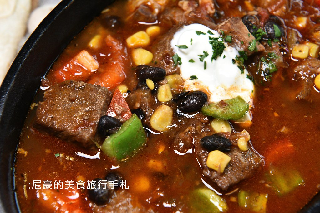 [台北大安] the Grill 伙食，超高CP值加州風料理，難分勝負的豬排與牛排之爭！ @尼豪的美食旅行手札