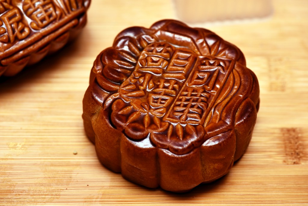 [中秋美食] 中秋必搶～從香港紅到台灣的奇華月餅，味美濃郁不甜膩，還有果香迷人的鳳梨金酥！ @尼豪的美食旅行手札