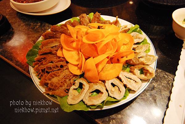 [台北中山] 讓人一再回訪的麻辣鍋-老四川巴蜀麻辣燙 @尼豪的美食旅行手札