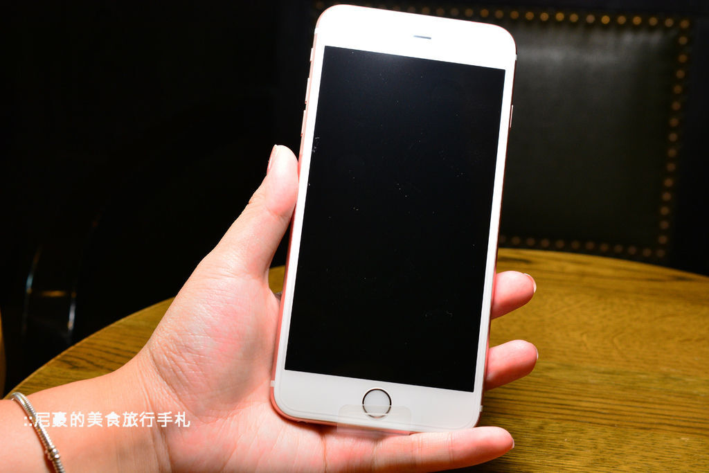[數位3C] iPhone 6s Plus 64g 玫瑰金粉紅色 簡易開箱文分享 新顏色質感滿分 台版 Samsung Cpu 非TSMC 128g 16g @尼豪的美食旅行手札