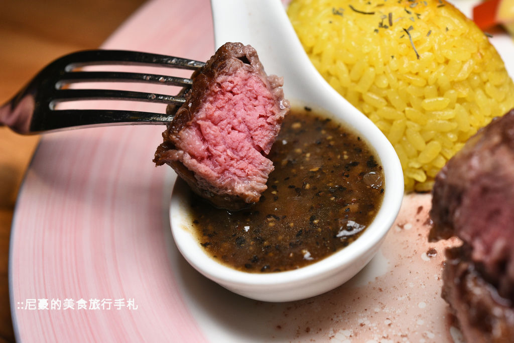 [宜蘭冬山] 日光私廚 翠綠包圍中的清爽均衡料理 日光綠築景觀餐廳食記 @尼豪的美食旅行手札