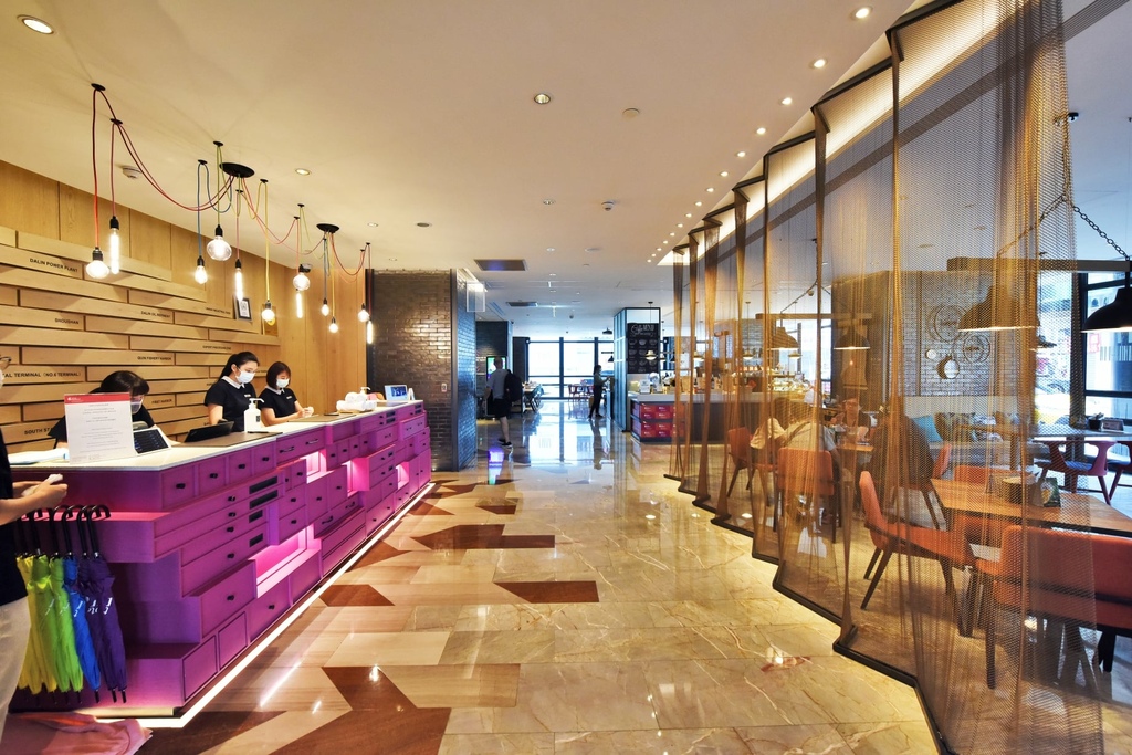 [高雄] 中央公園英迪格酒店，景觀房左眺85大樓右擁中央公園，4周年專案吃好吃滿超滿足！ @尼豪的美食旅行手札